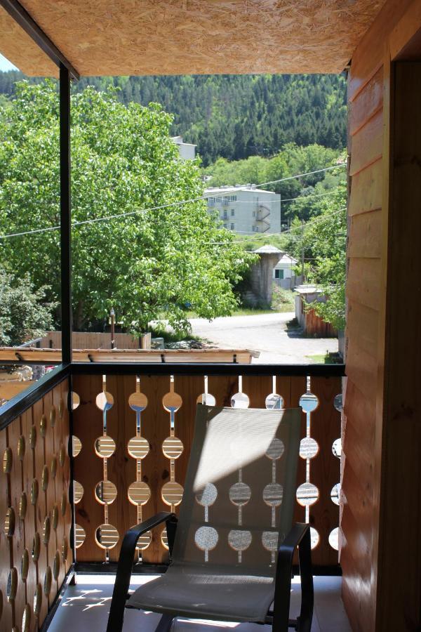 Levani'S Cottage ボルジョミ エクステリア 写真