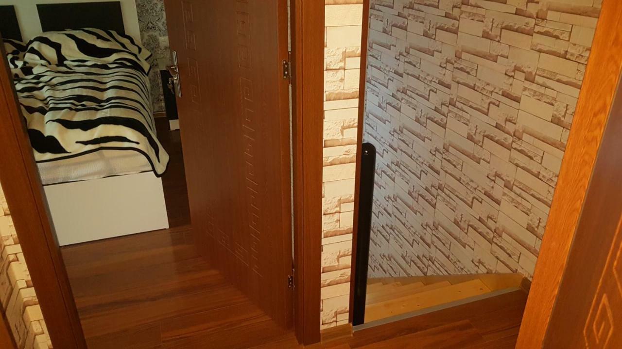 Levani'S Cottage ボルジョミ エクステリア 写真